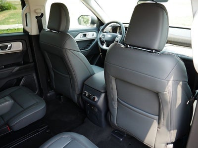 2026 Ford Explorer Active 4WD