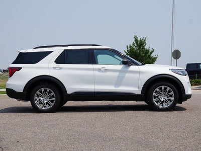 2026 Ford Explorer Active 4WD