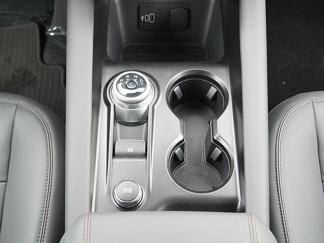 2026 Ford Explorer Active 4WD