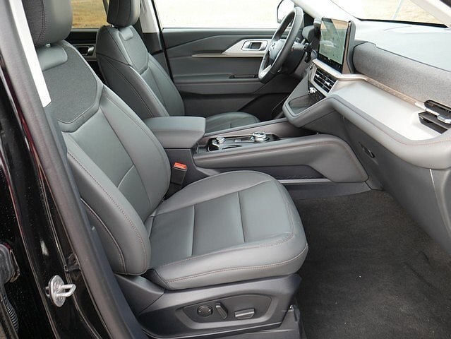 2026 Ford Explorer Active 4WD