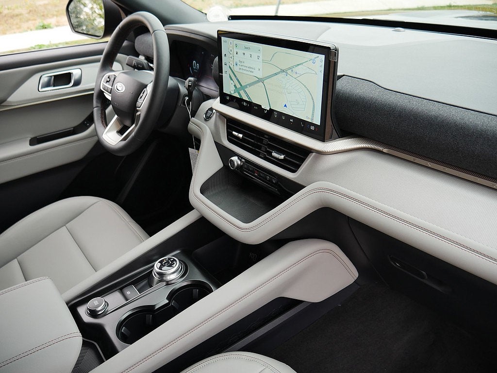 2027 Ford Explorer Active 4WD