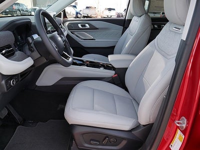 2026 Ford Explorer Platinum 4WD