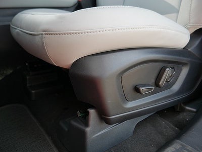 2026 Ford Explorer Platinum 4WD