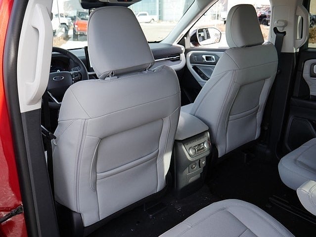 2026 Ford Explorer Platinum 4WD