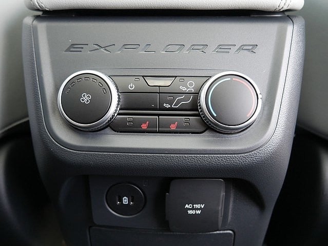 2026 Ford Explorer Platinum 4WD