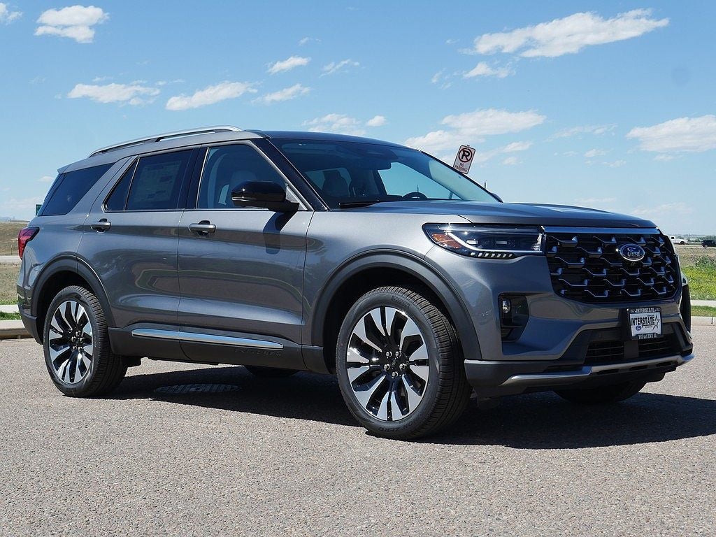 2026 Ford Explorer Platinum 4WD