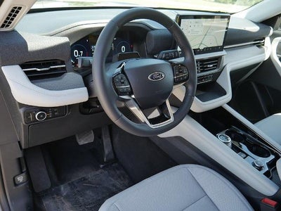 2026 Ford Explorer Platinum 4WD