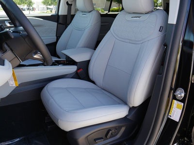 2026 Ford Explorer Platinum 4WD
