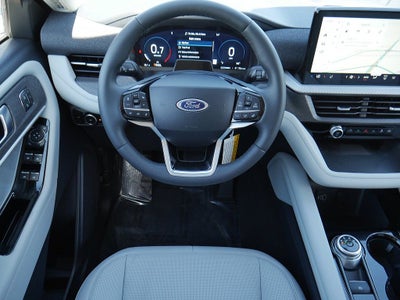 2026 Ford Explorer Platinum 4WD