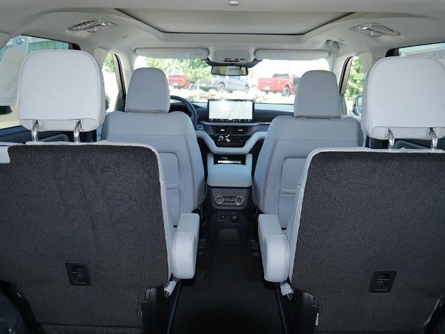 2026 Ford Explorer Platinum 4WD
