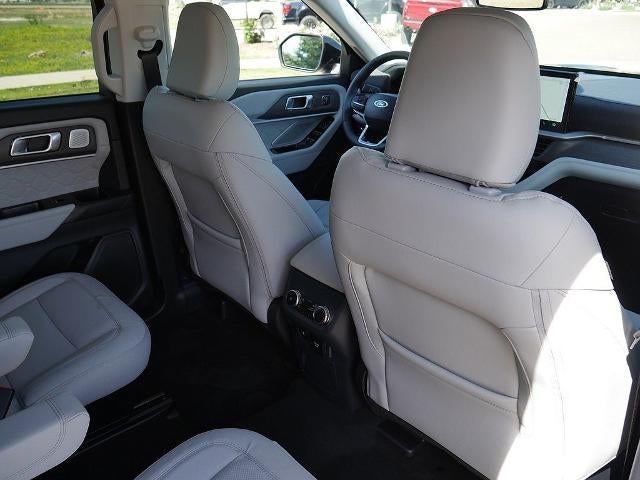 2026 Ford Explorer Platinum 4WD