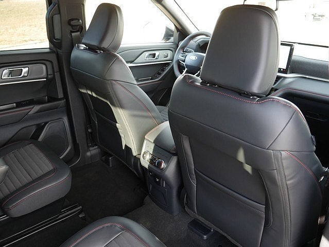 2026 Ford Explorer ST-Line 4WD