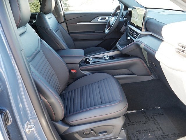 2026 Ford Explorer ST-Line 4WD