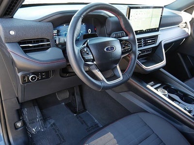 2025 Ford Explorer ST-Line AWD