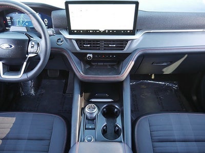 2025 Ford Explorer ST-Line AWD