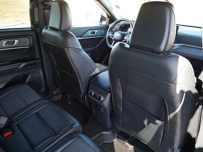 2025 Ford Explorer ST-Line AWD