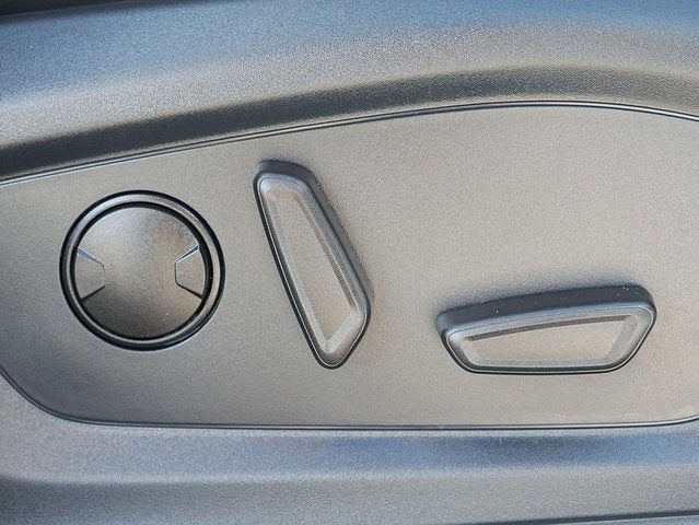 2025 Ford Explorer ST-Line AWD