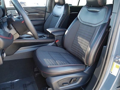 2025 Ford Explorer ST-Line AWD