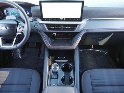 2025 Ford Explorer ST-Line AWD