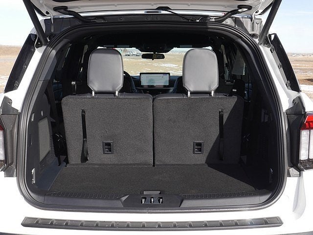 2026 Ford Explorer ST-Line 4WD