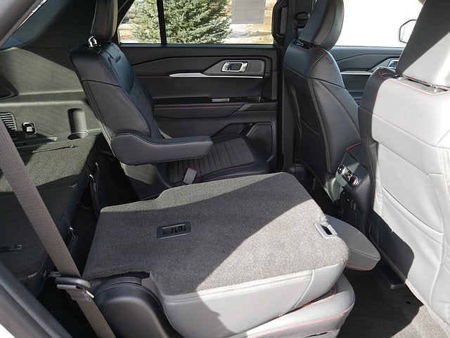 2026 Ford Explorer ST-Line 4WD