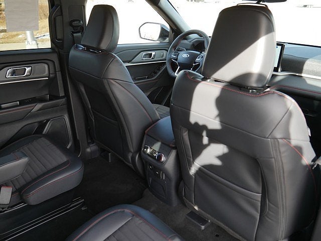 2026 Ford Explorer ST-Line 4WD