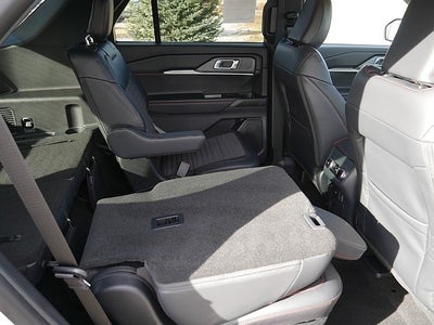 2026 Ford Explorer ST-Line 4WD