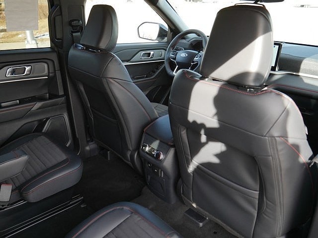 2026 Ford Explorer ST-Line 4WD