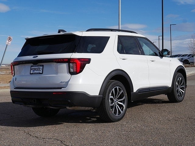 2026 Ford Explorer ST-Line 4WD