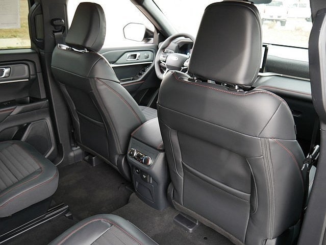 2026 Ford Explorer ST-Line 4WD