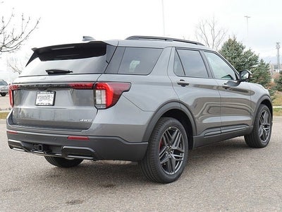 2026 Ford Explorer ST-Line 4WD