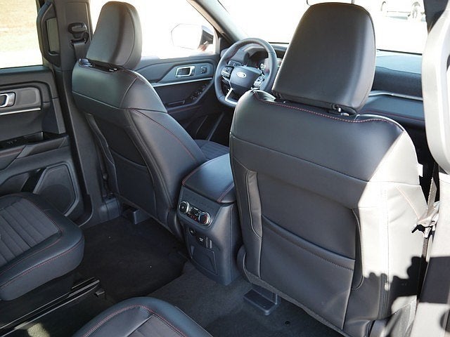 2026 Ford Explorer ST-Line 4WD