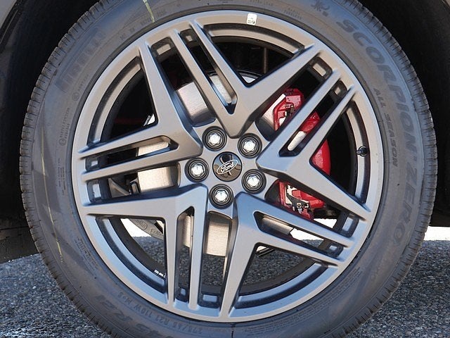 2026 Ford Explorer ST-Line 4WD