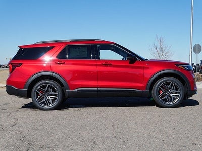 2026 Ford Explorer ST-Line 4WD