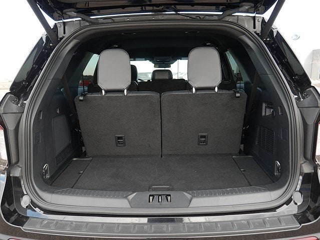 2025 Ford Explorer ST-Line AWD