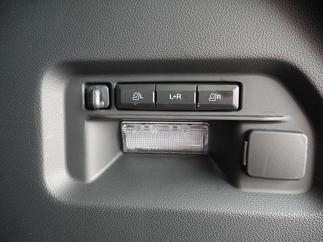 2025 Ford Explorer ST-Line AWD