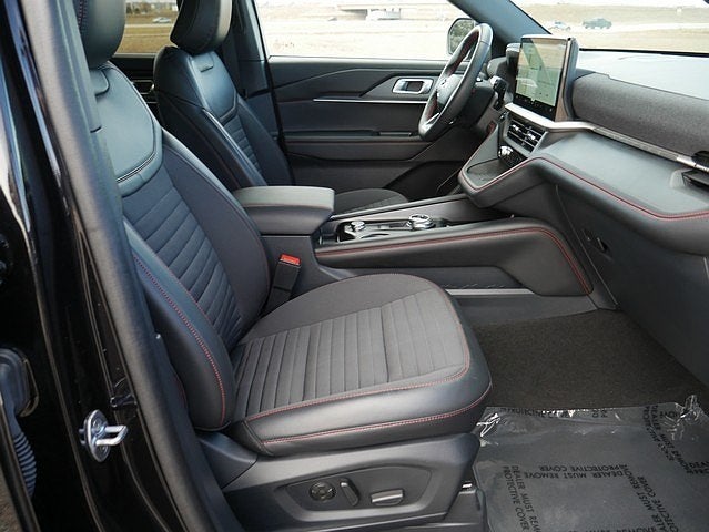 2025 Ford Explorer ST-Line AWD