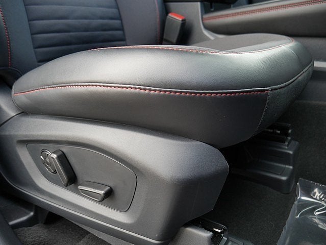 2025 Ford Explorer ST-Line AWD