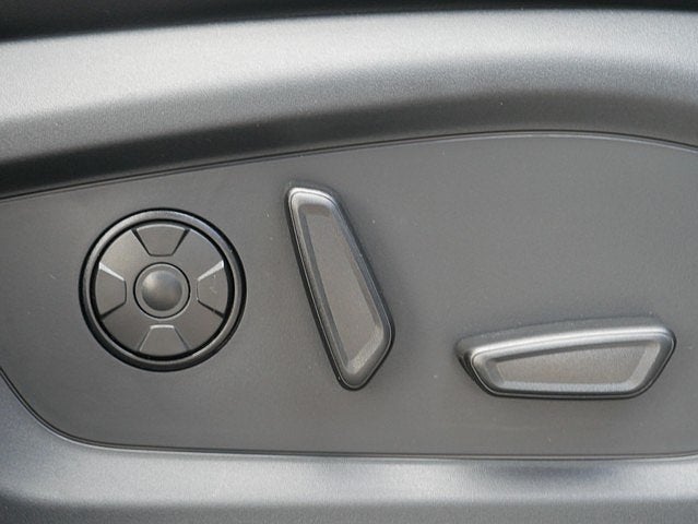 2025 Ford Explorer ST-Line AWD