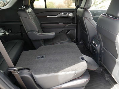 2025 Ford Explorer ST AWD