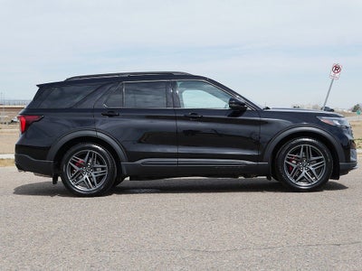 2025 Ford Explorer ST AWD