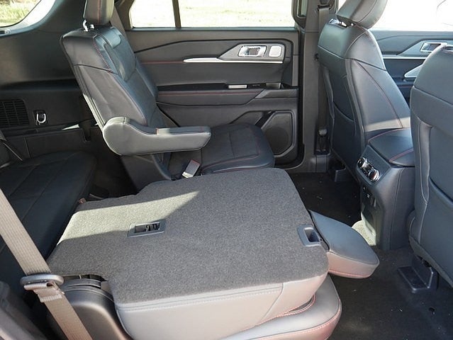 2026 Ford Explorer ST 4WD