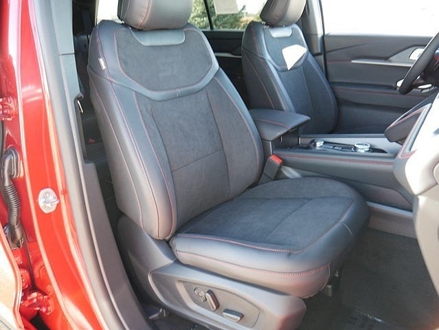 2026 Ford Explorer ST 4WD