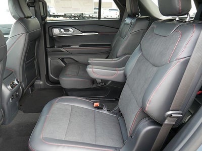 2026 Ford Explorer ST 4WD