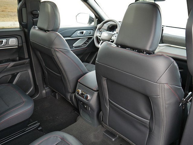 2026 Ford Explorer ST 4WD