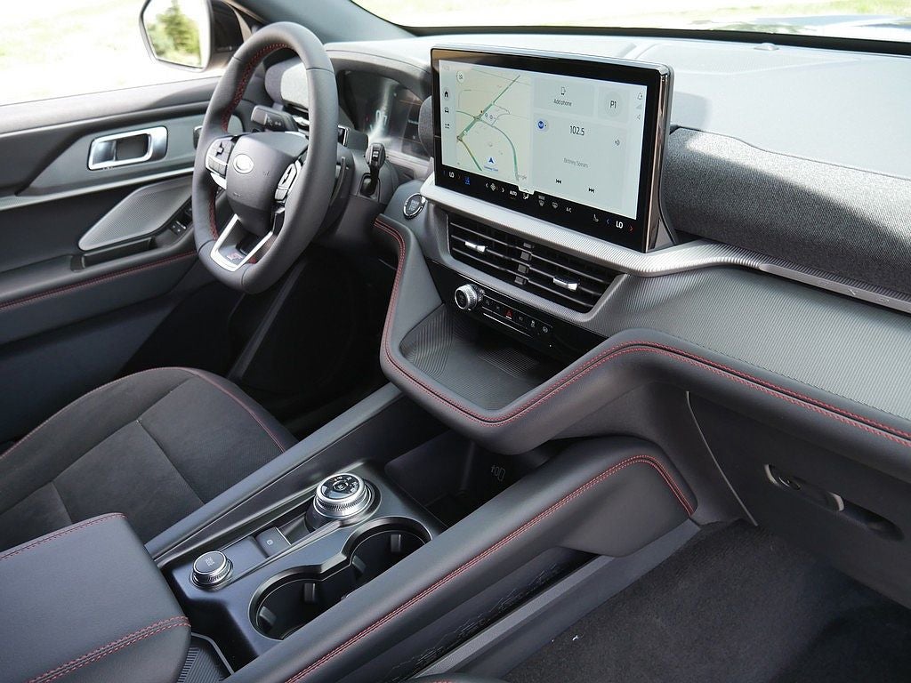 2026 Ford Explorer ST 4WD