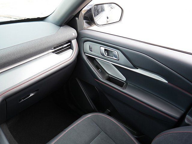 2026 Ford Explorer ST 4WD