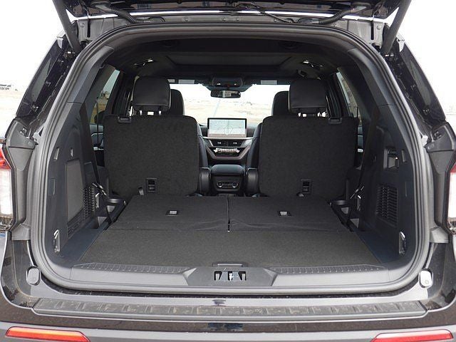 2026 Ford Explorer ST 4WD