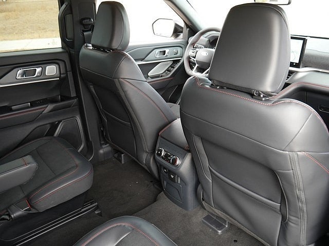 2026 Ford Explorer ST 4WD