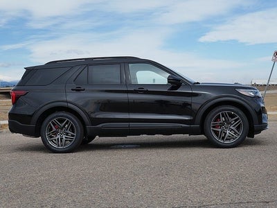 2026 Ford Explorer ST 4WD